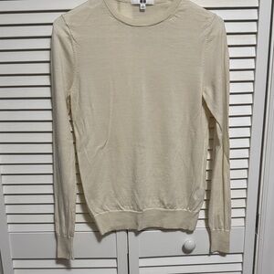 Uniqlo Merino Wool Sweater Cream